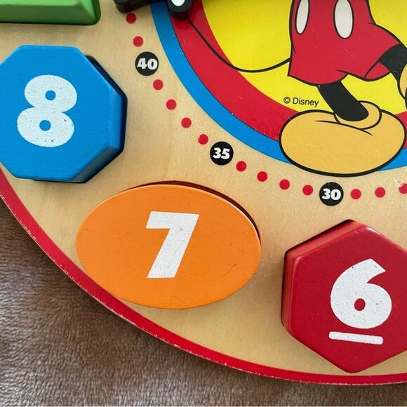 Disney x Melissa & Doug Mickey Mouse Colorful Wooden Learning Clock - Picture 9 of 10